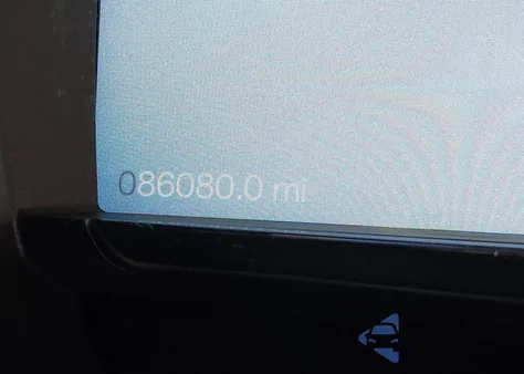 2015 Ford Taurus Limited z USA, uszkodzony, nr VIN 1FAHP2F88FG199571